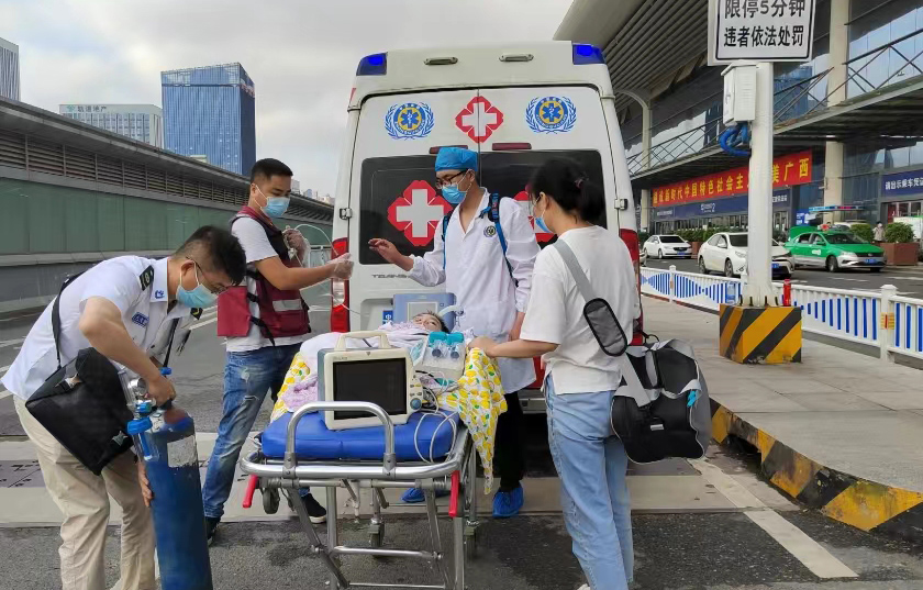 阜宁县救护车出租公司